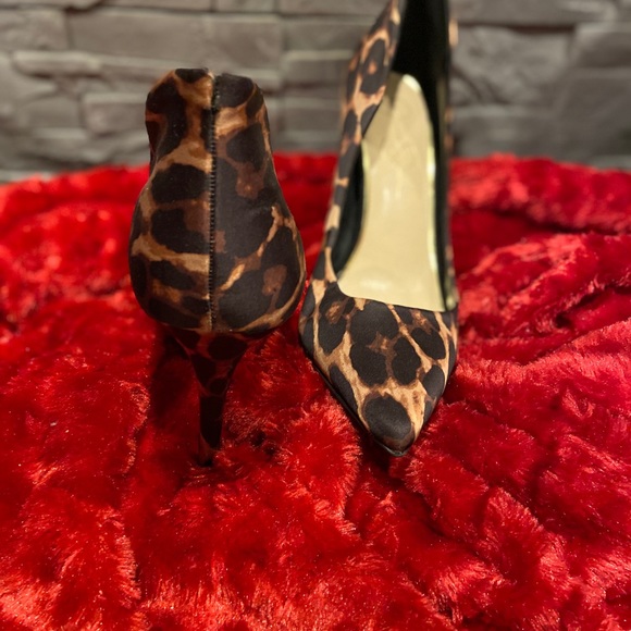 Jessica Simpson Leopard Print Size 12 Shoes - Picture 5 of 8